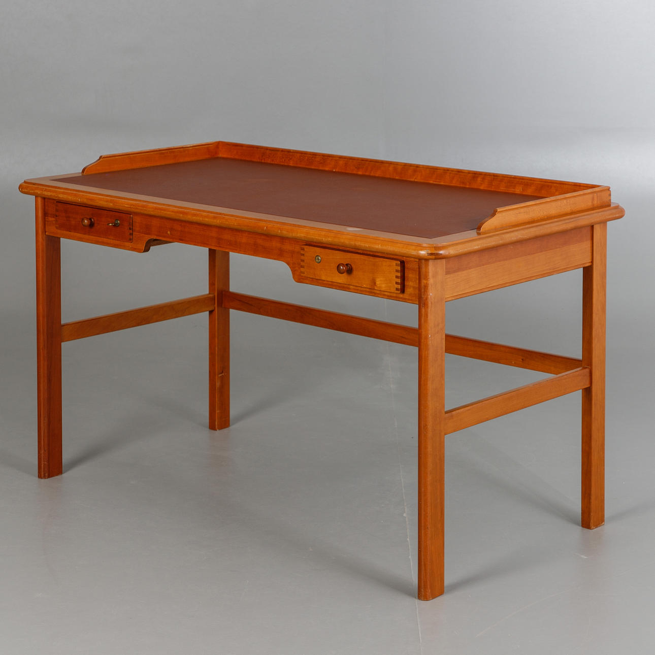 Andreas Hansen, skrivebord, Hadsten Traeindustri.