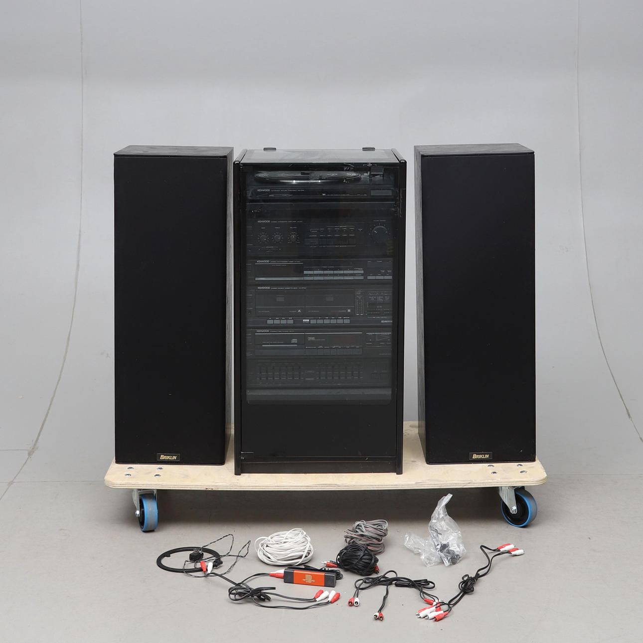 STEREO SYSTEM, 6 units, Kenwood, 1990s.