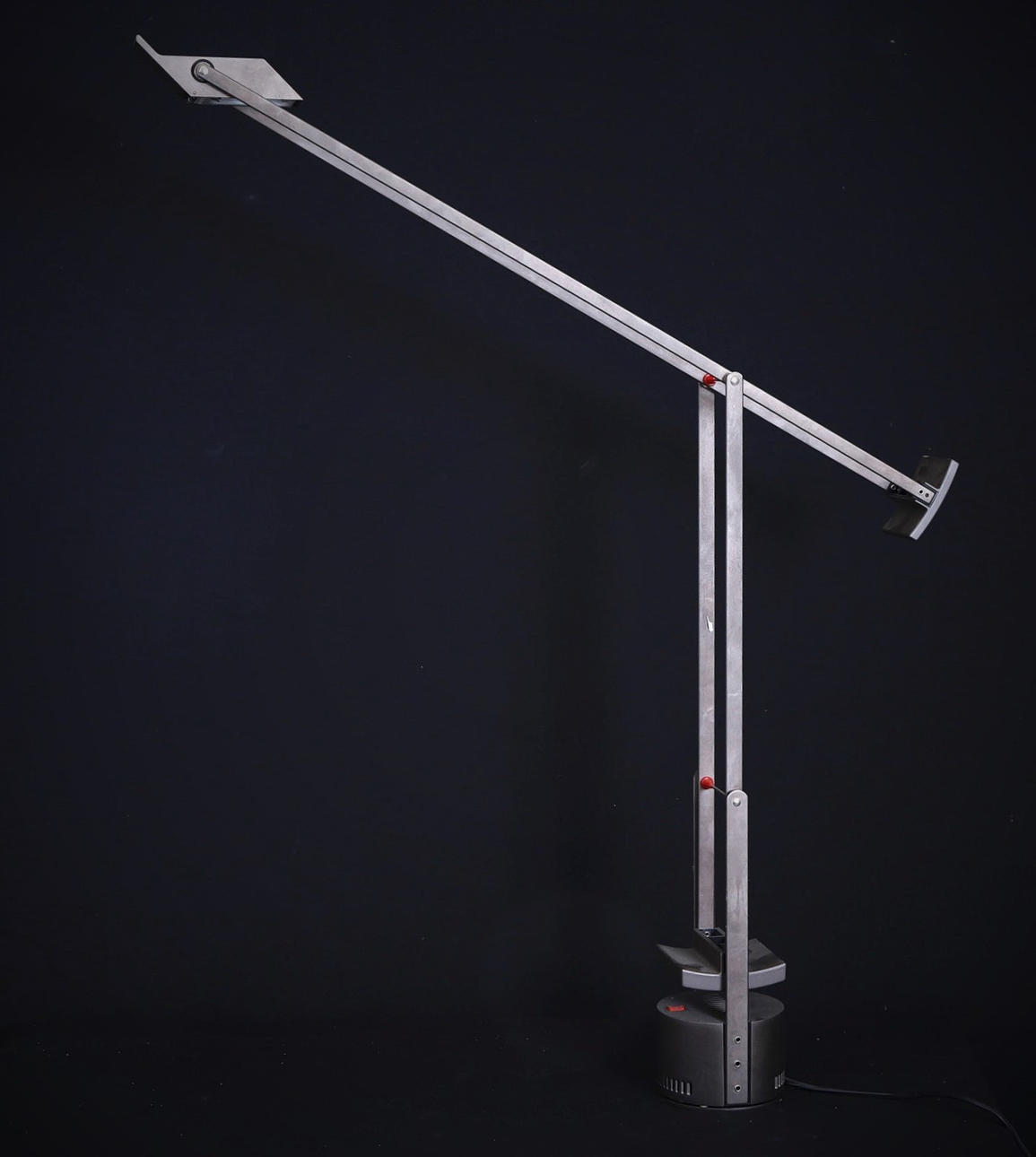 RICHARD SAPPER. Stehlampe "Tizio".