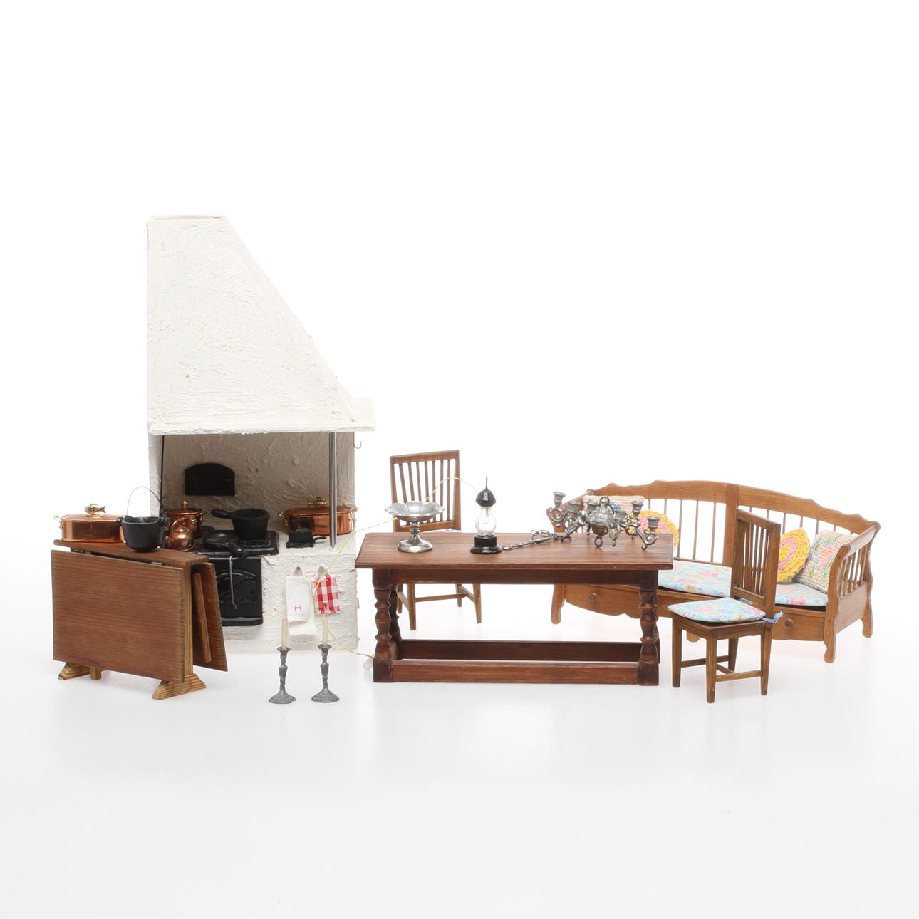 DOCKSKÅPSMÖBLER, 6 delar, Carin Backlund.