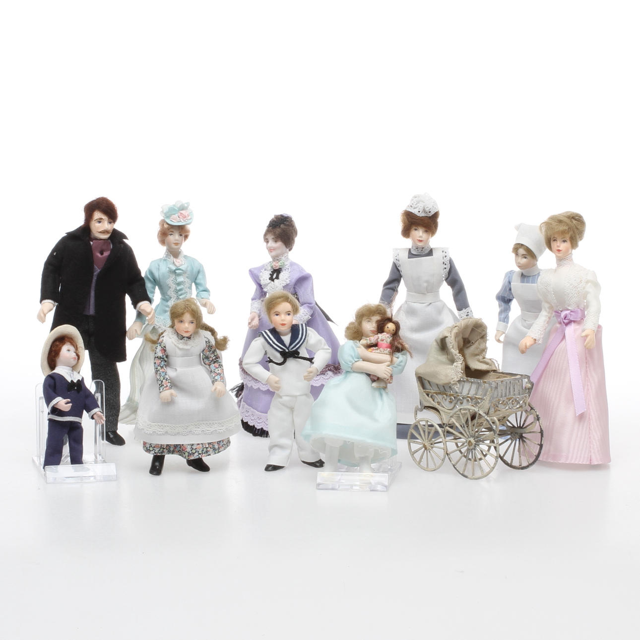 DOCKSKÅPSDOCKOR, 11 delar, delvis Jill Nix England. 1900-tal.