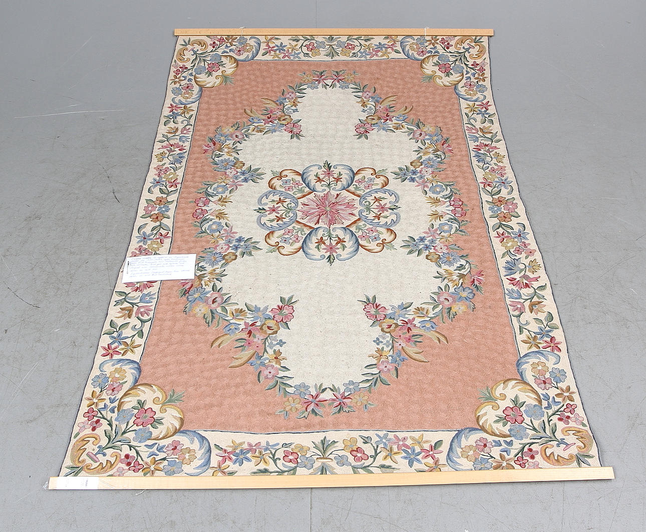 MATTA, Nepal, ca. 175x116 cm.
