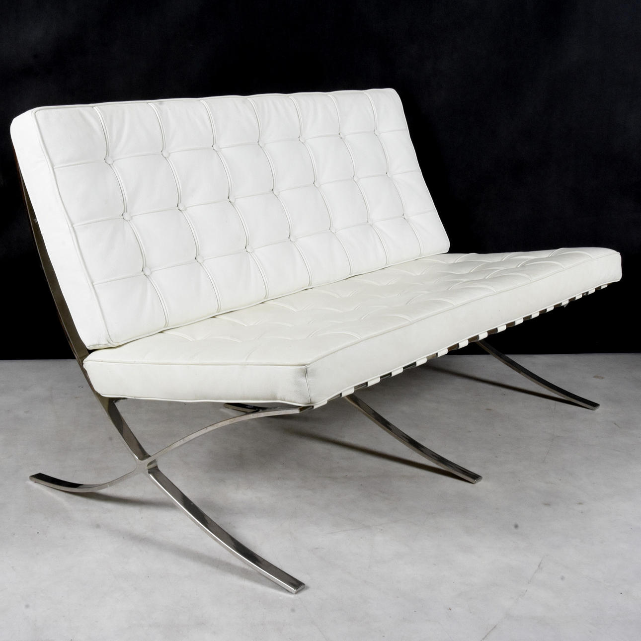 SOFÁ, modelo Barcelona, 1900.