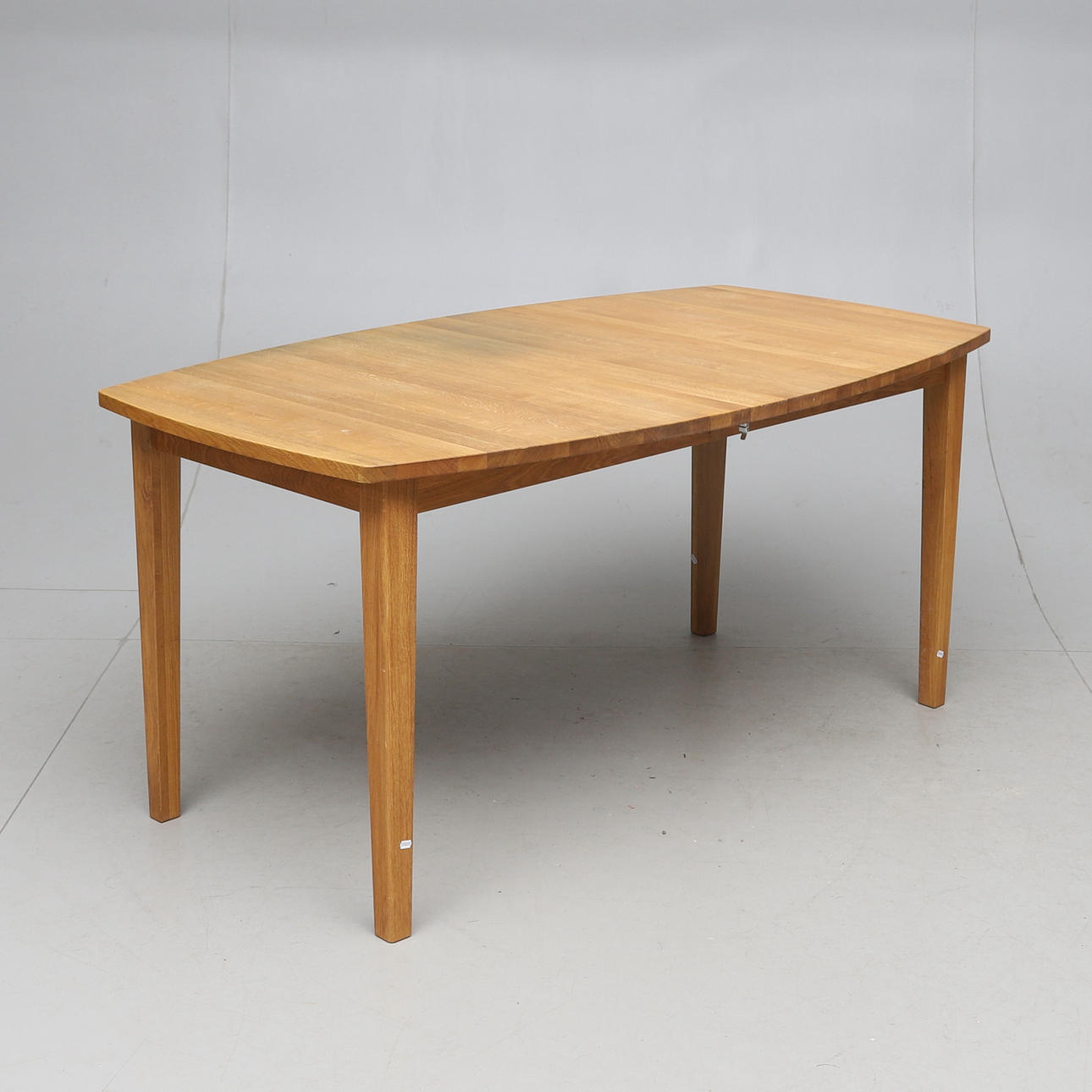 MATBORD, Torkelsons Möbler, samtida.