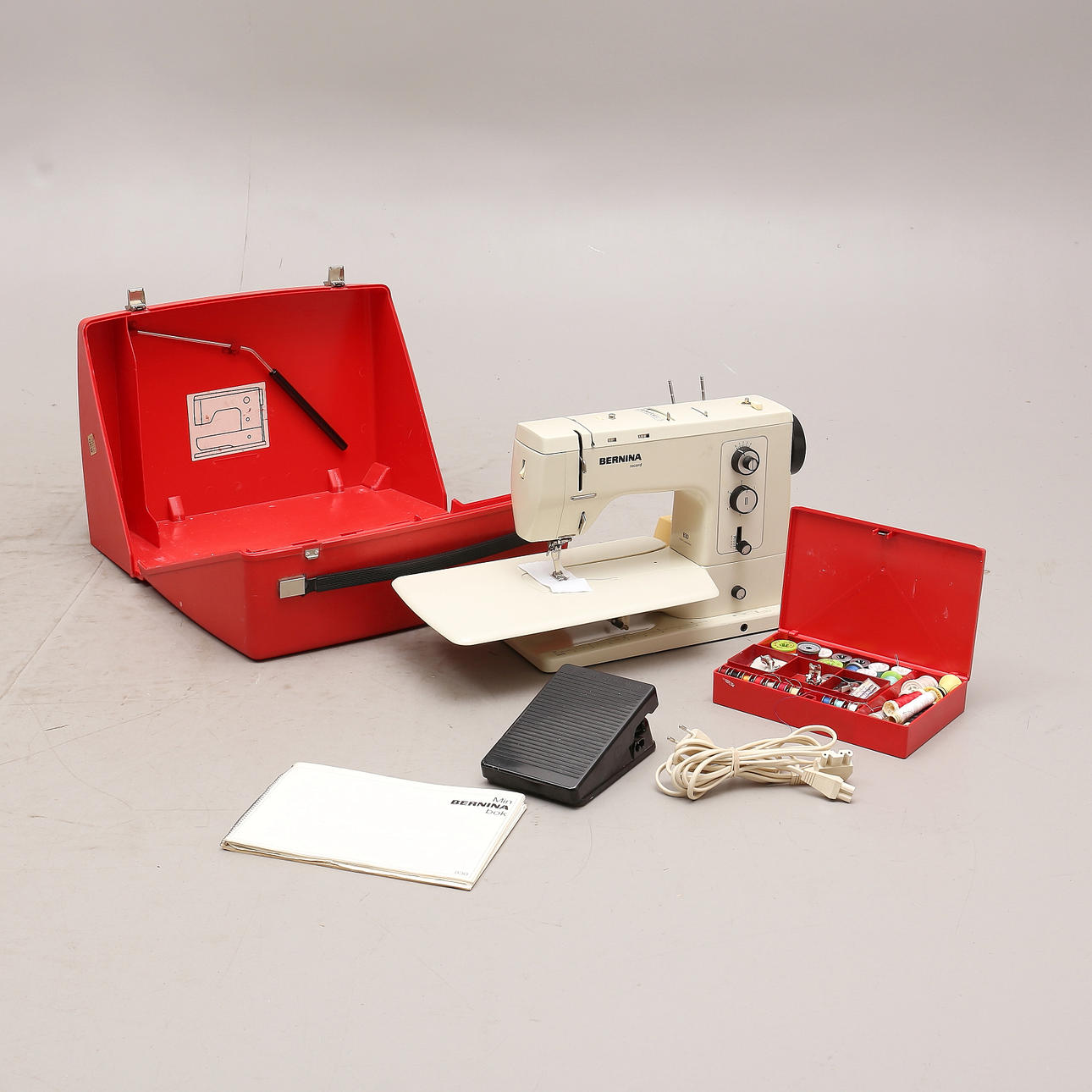 NÄHMASCHINE, Bernina 830.