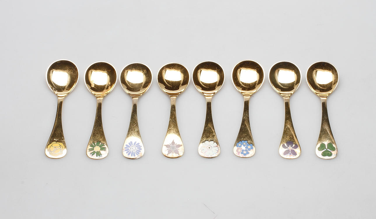 ÅRSSKEDAR, 8 st, sterlingsilver, Georg Jensen, Danmark 1977-84, vikt ca. 357,6 gram.