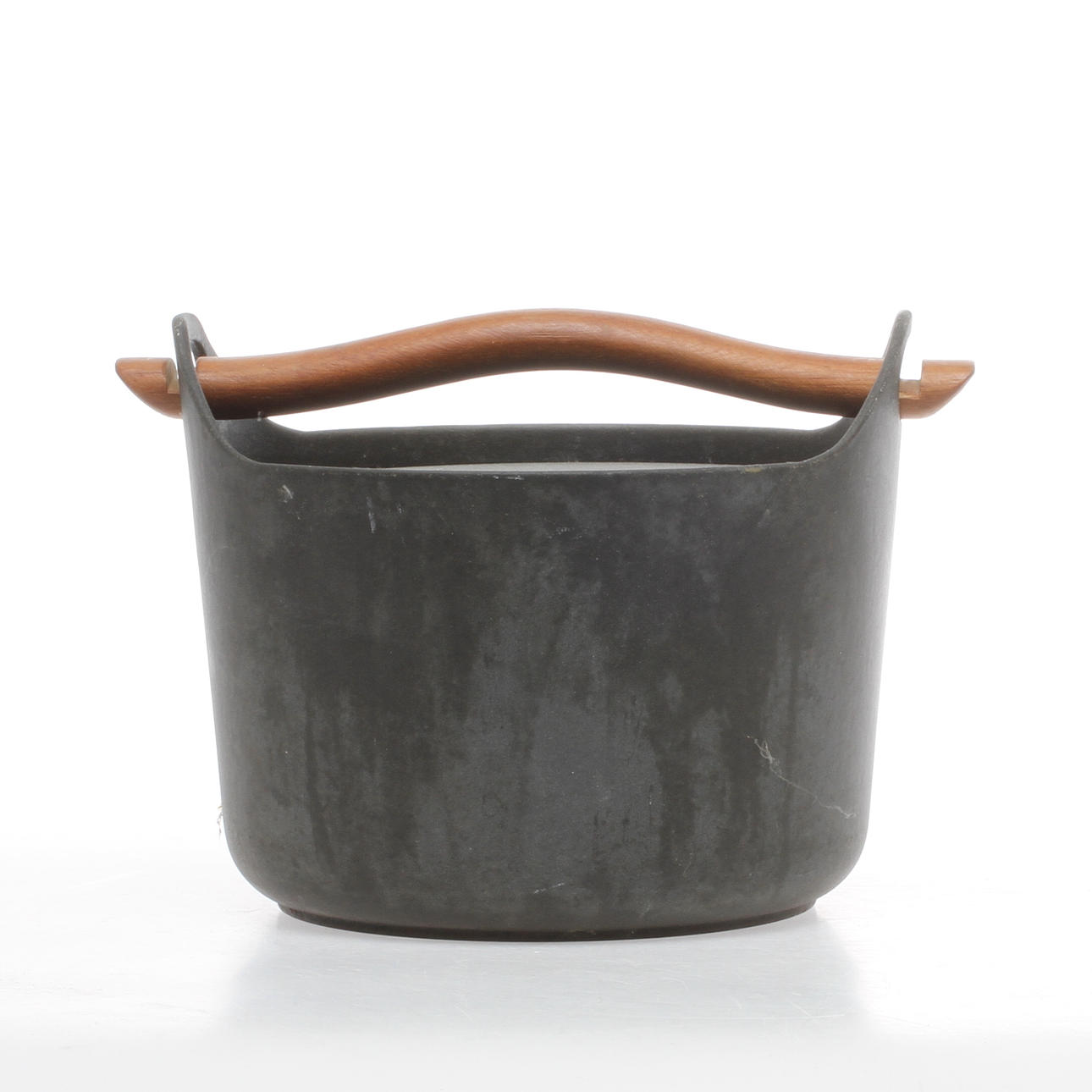 STEKGRYTA Gjutjärn. Timo Sarpaneva, Rosenlew & Co, Finland, 1900-talets andra hälft.