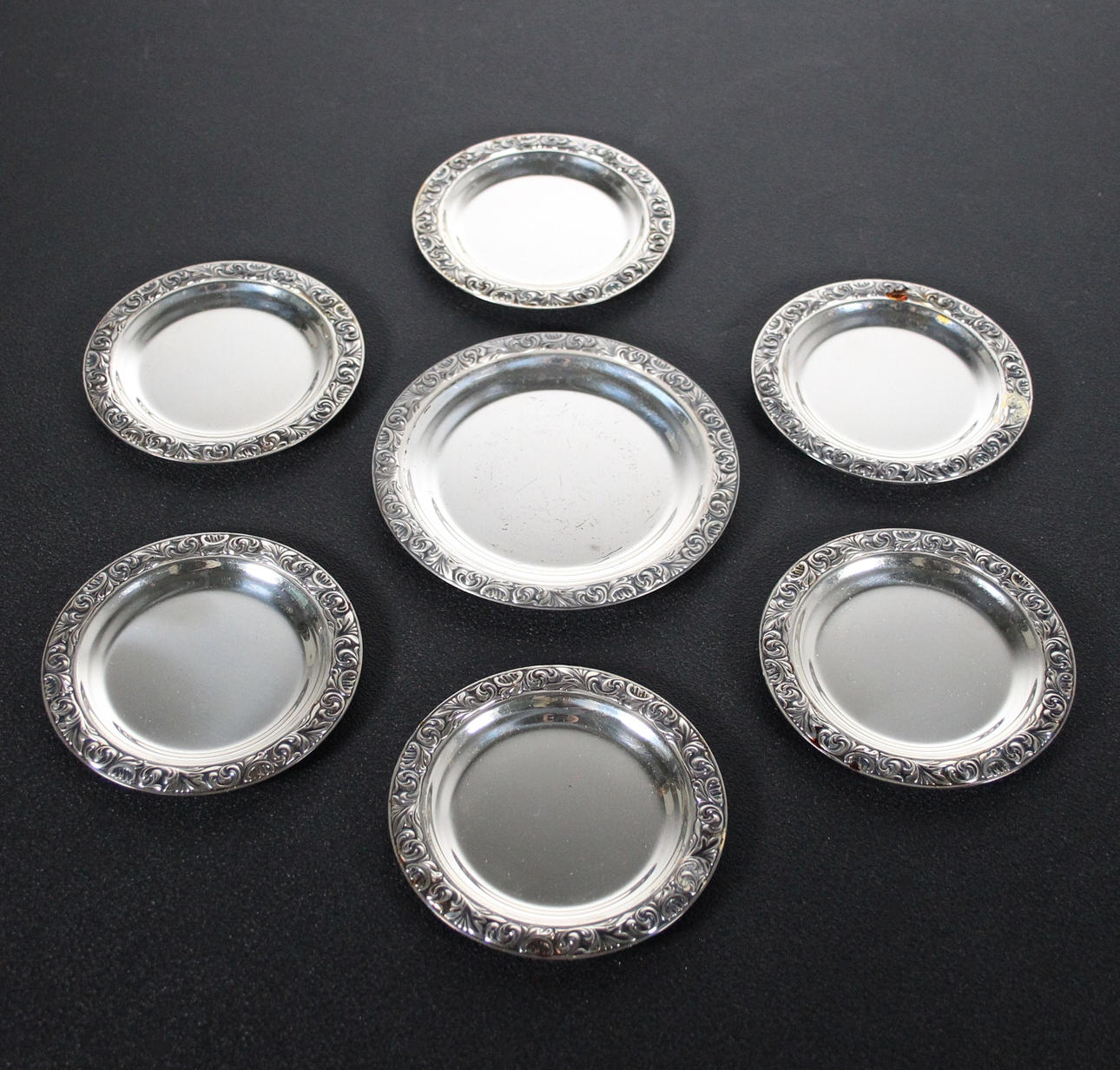 WMF. Untersetzer 'Baroque', versilbert, 7 Stück.