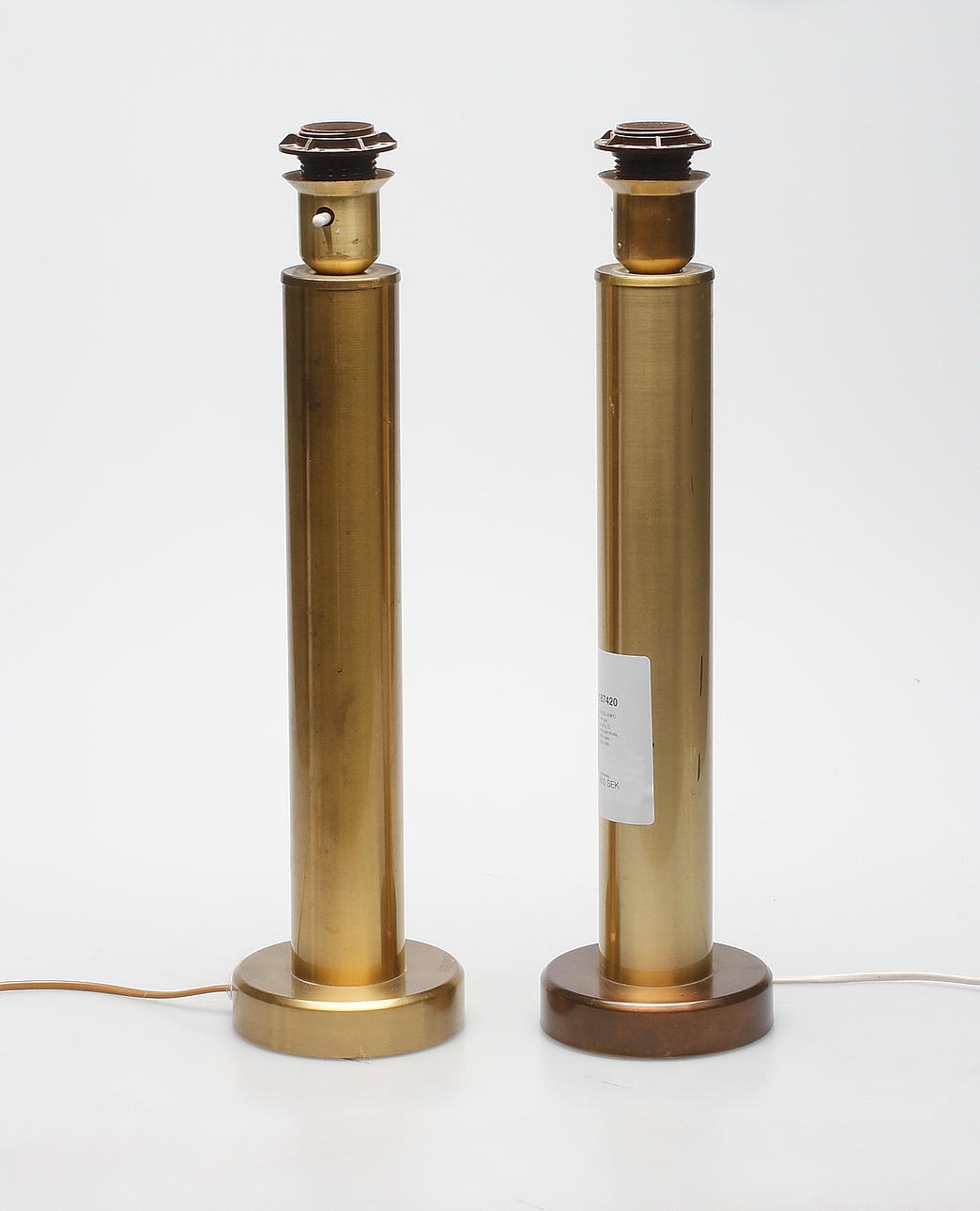 BORDSLAMPOR, ett par, mässing, El Armaturer Kosta, 1900-talets andra hälft.