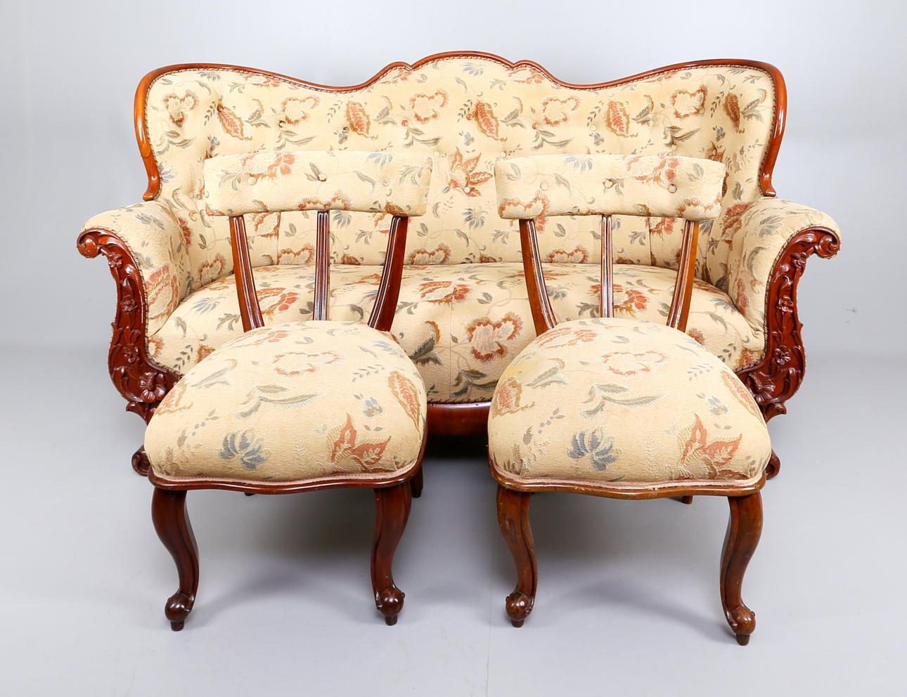 SOFFGRUPP, Soffa och två stolar, 1800-tal.