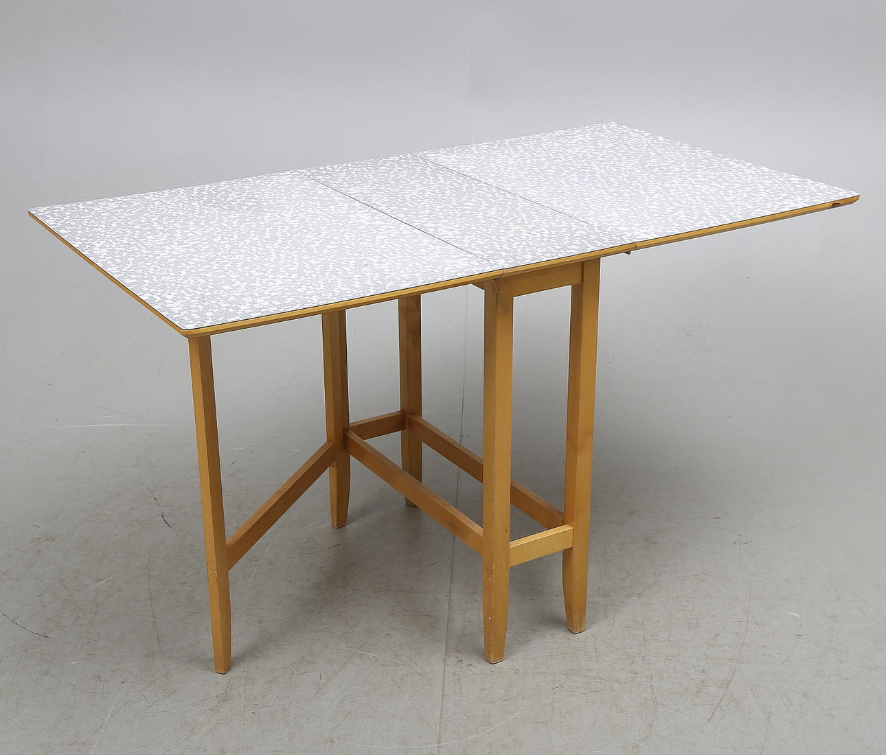 SLAGBORD, 1960-tal, perstorpsskiva.