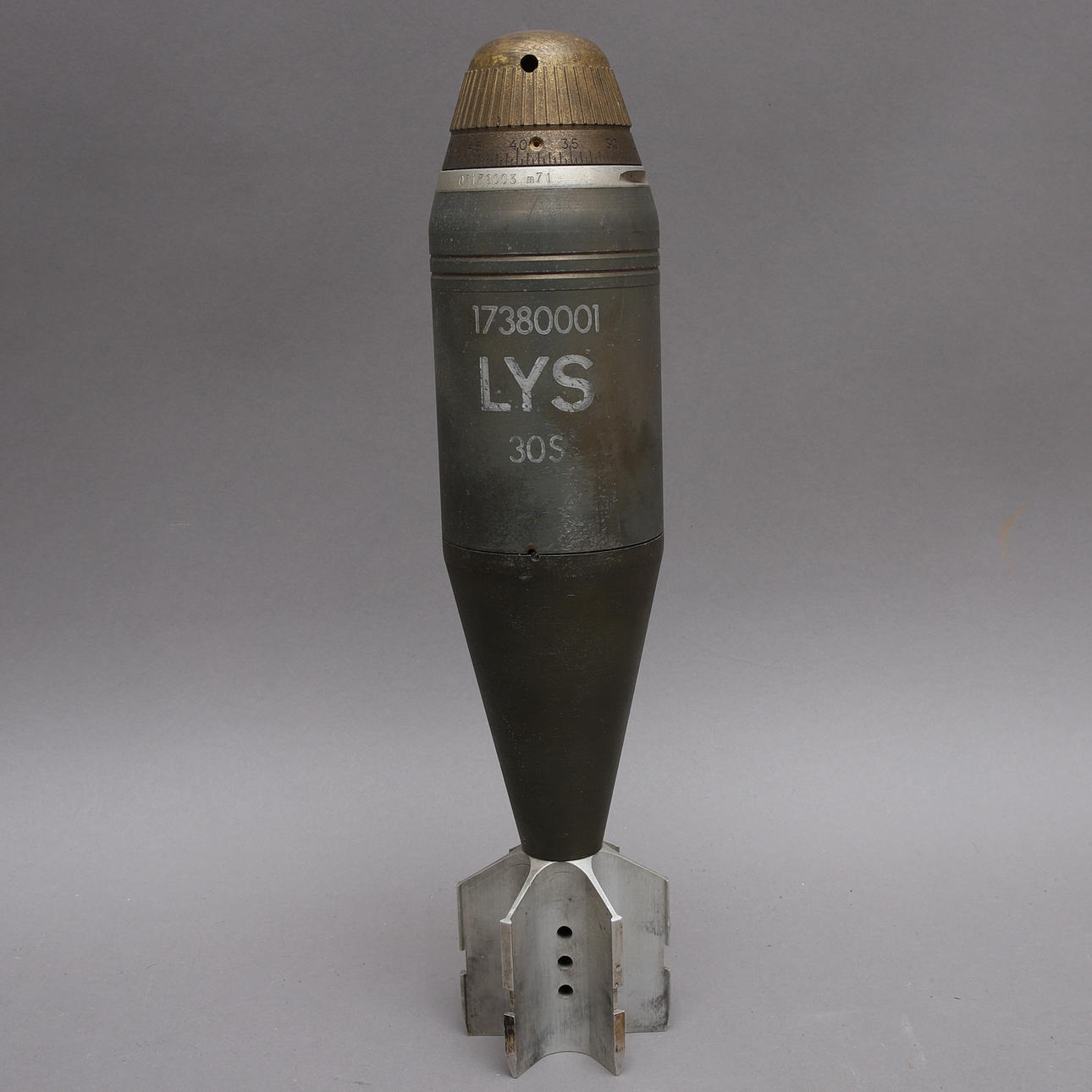 LEICHTE GRANATE, Ärmel, m71, ⌀ 8 cm.