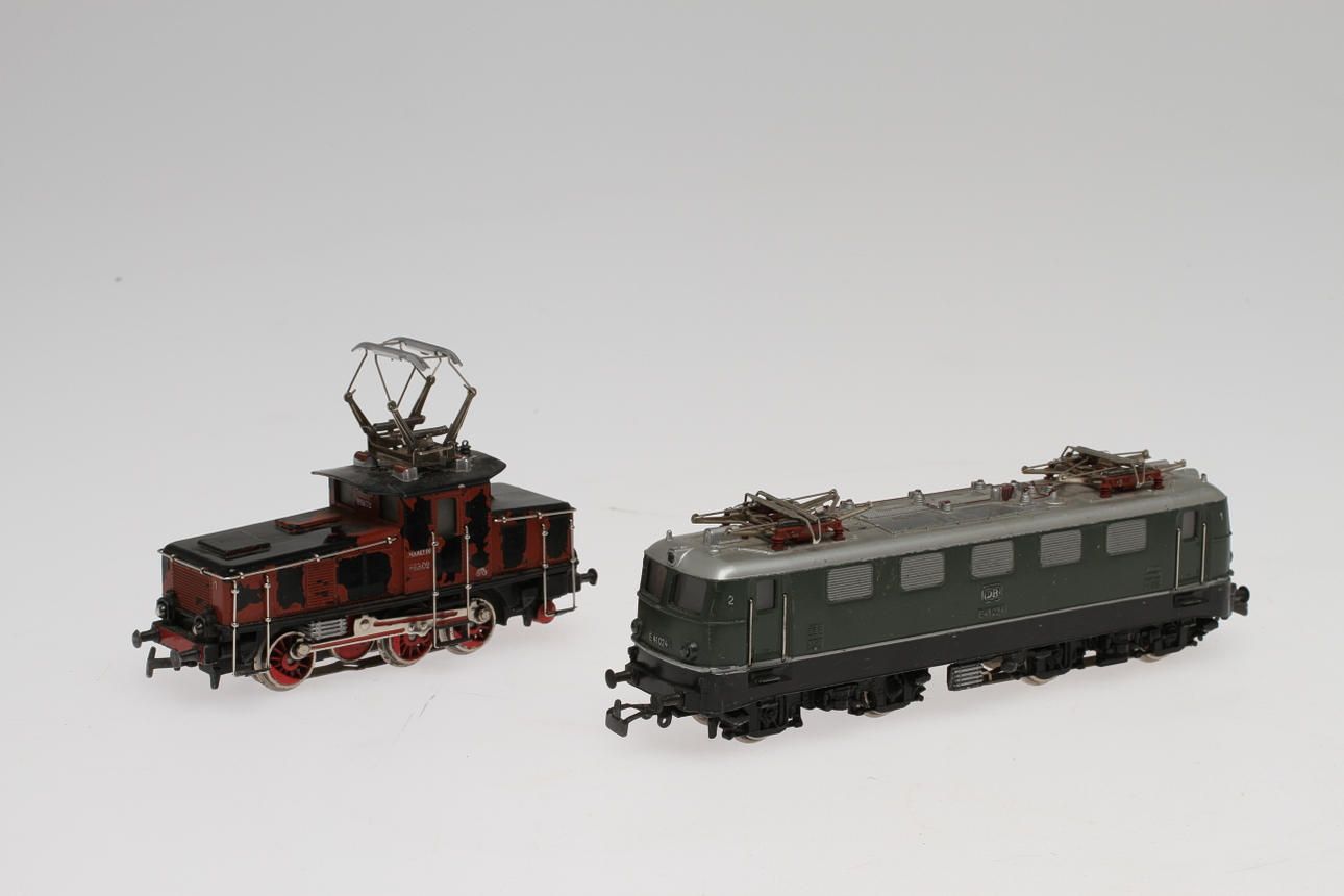 MÄRKLIN 2 stycken ellok, 3002.1 och 3037.1.
