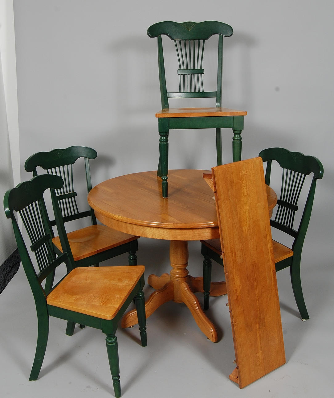 MATSALSBORD, 4 st stolar.