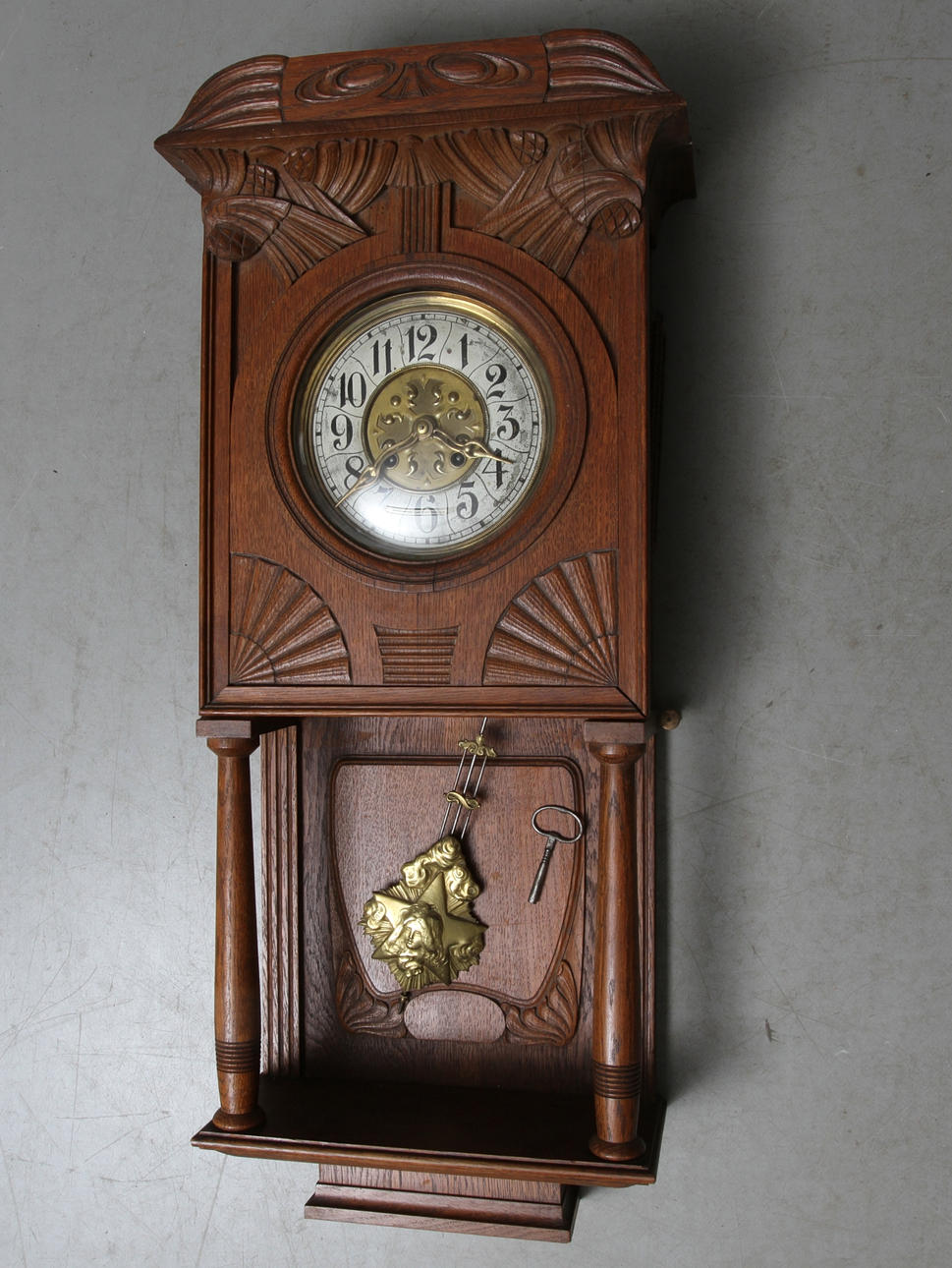 VÄGGUR, ek, jugend, 1900-talets första kvartal.