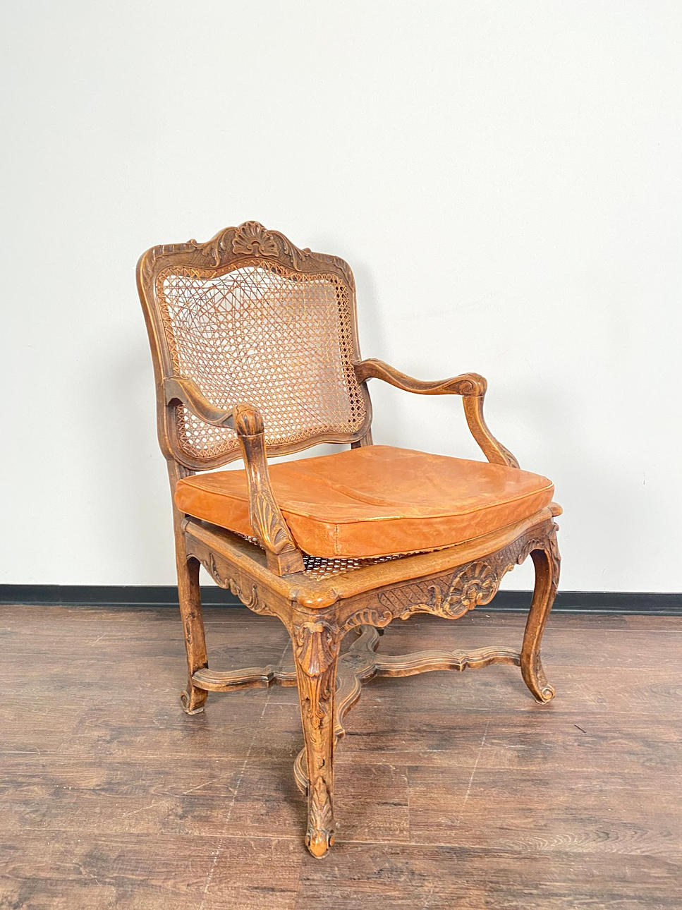 Barock Stuhl mit Wiener Geflecht.