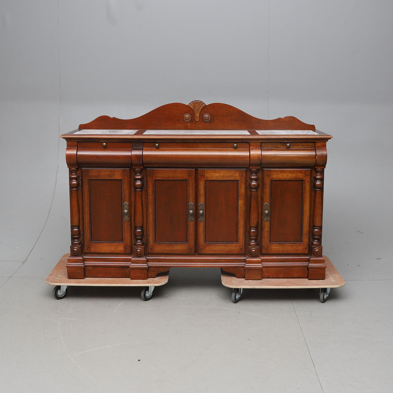 SIDEBOARD, 1900-talets andra hälft.