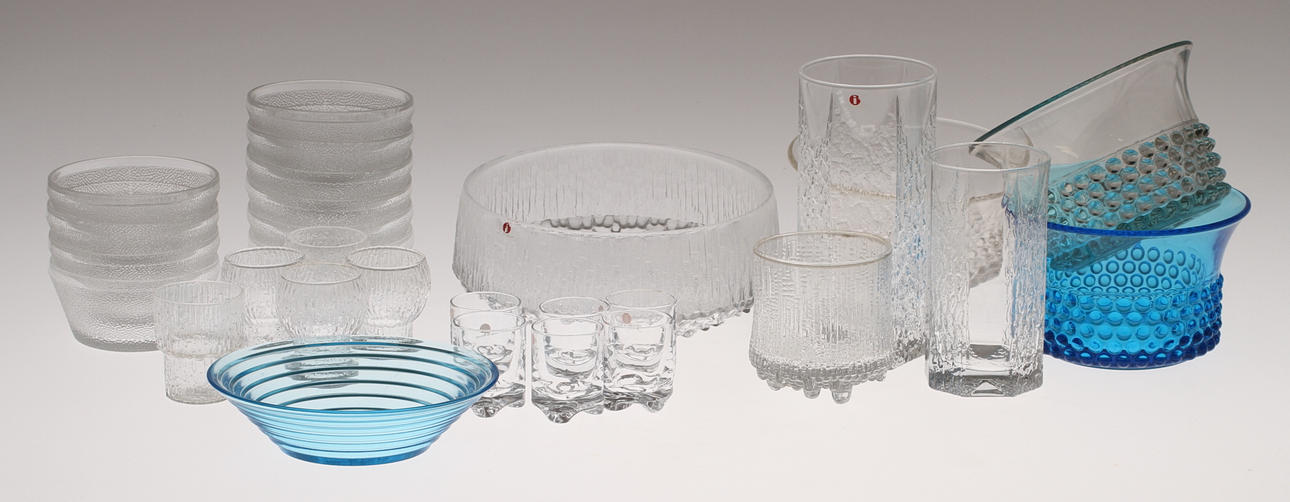 PARTI GLAS, ca 28 delar, bla Iittala, mestadels Finland, 1900-tal.