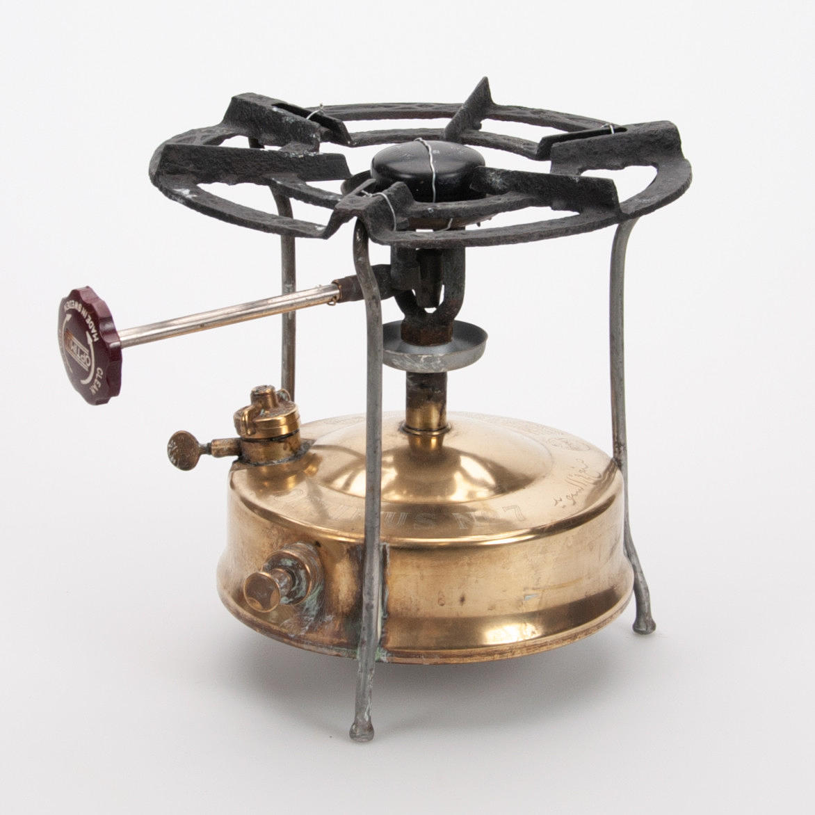 OPTIMUS No 7. kerosene stove.