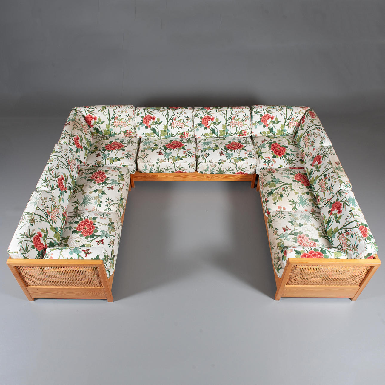 THOMAS JELINEK. For IKEA. Corner sofa, 3 sections, fur, "Nepal", 1977.