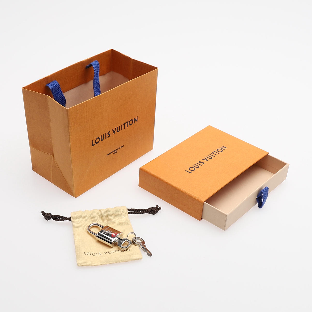 LOUIS VUITTON, HÄNGLÅS.