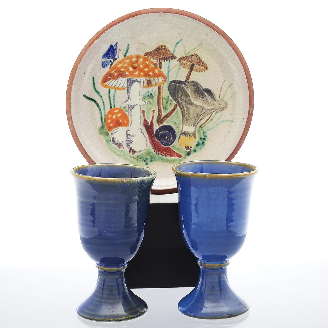 KERAMIKFÖREMÅL, 3 delar, kermik.