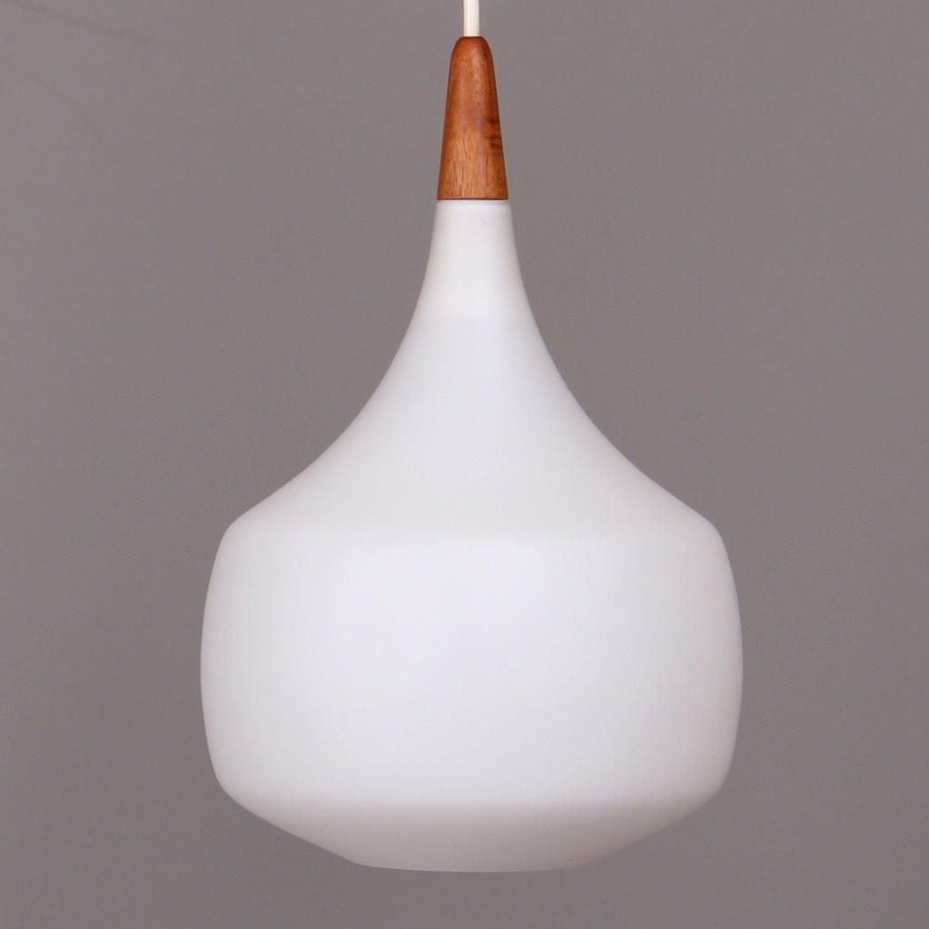 TAKLAMPA, Uno & Östen Kristiansson, Luxus, Vittsjö.1950-tal.