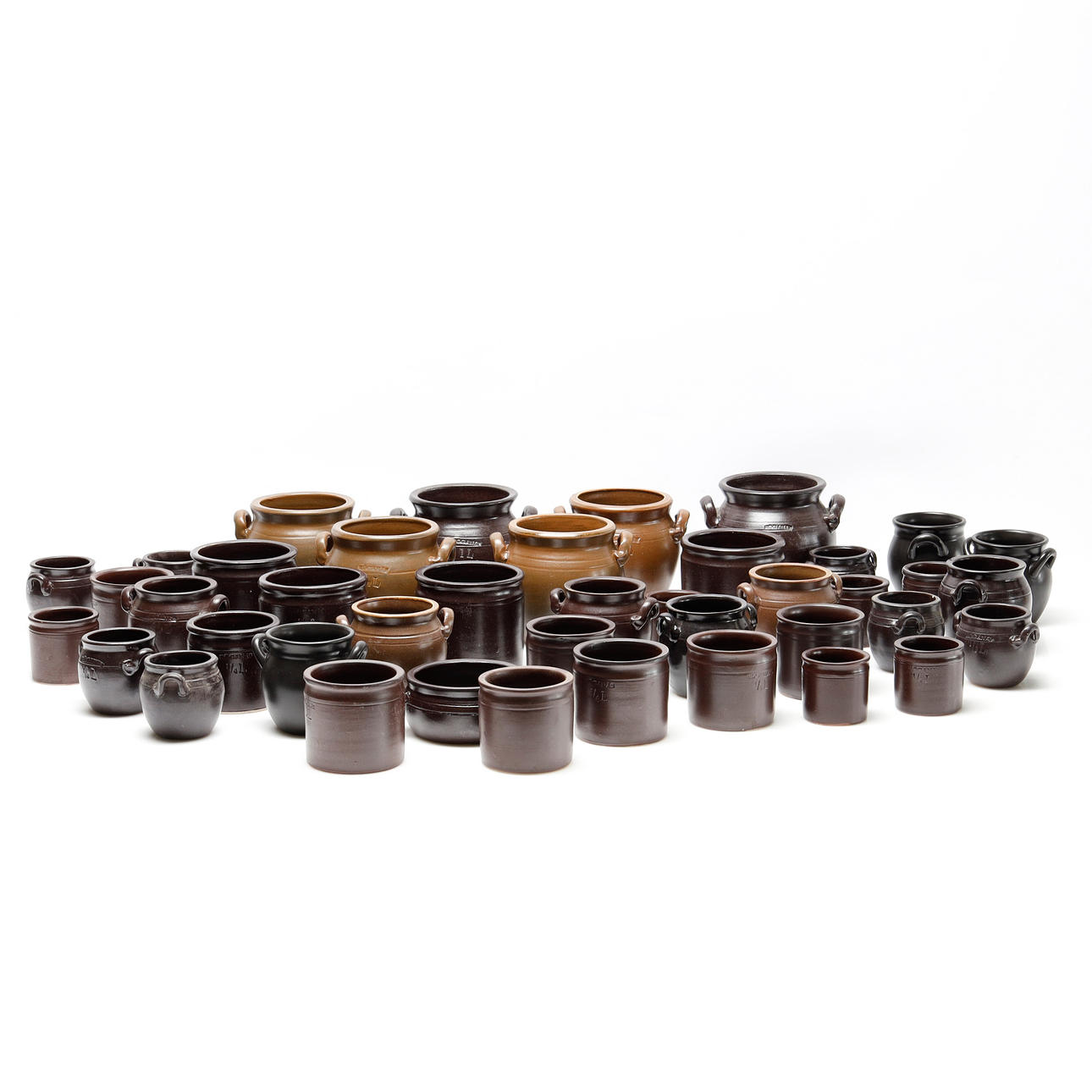 COLLECTION MUG, 41 pieces, Höganäs Krukmakeri.