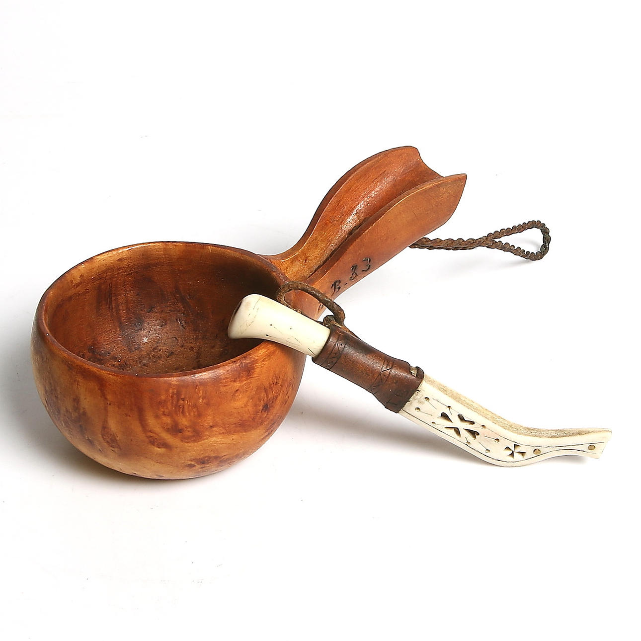 SAMEKNIV (barnmodell) samt KÅSA, 1900-tal.