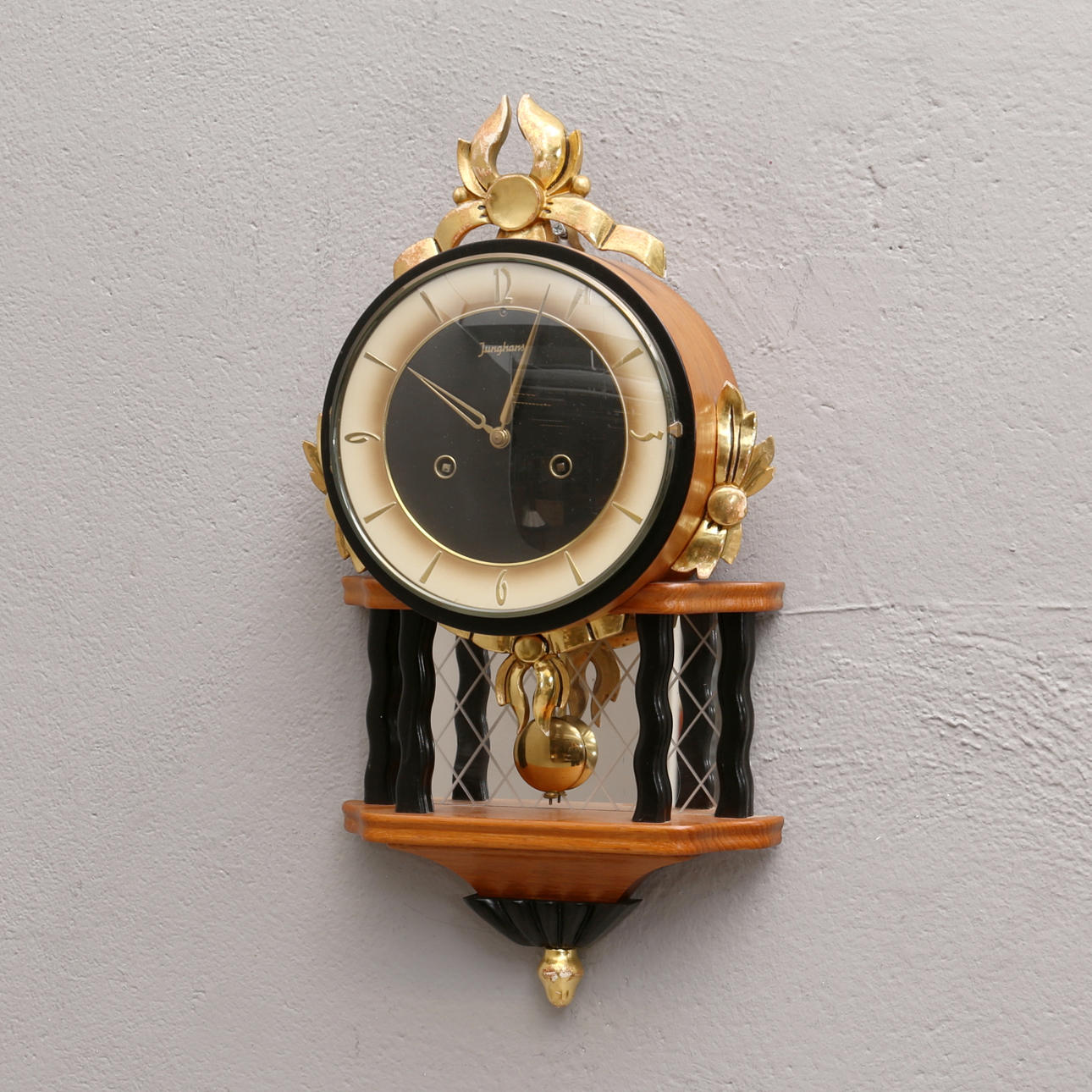 VÆGUR med pendul, Junghans.