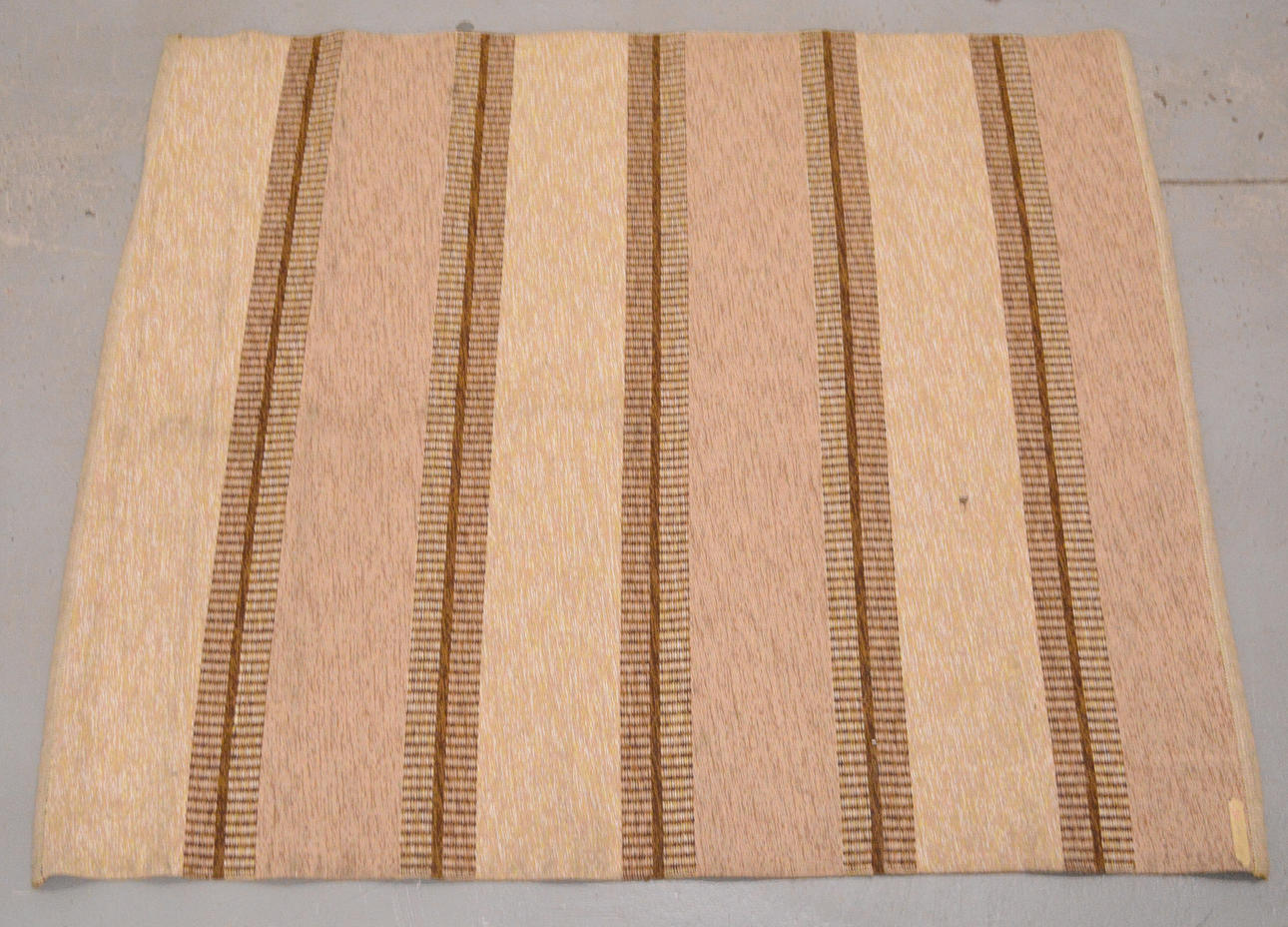 Teppich (Beige/Braun) Spannbettlaken.