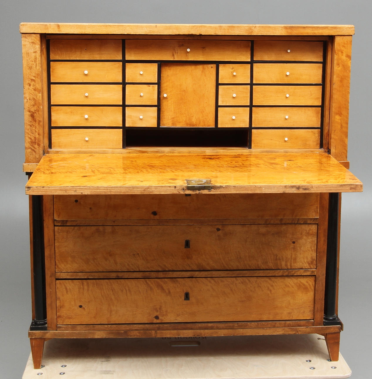 CHIFFONJE, empire, 1800-tal.