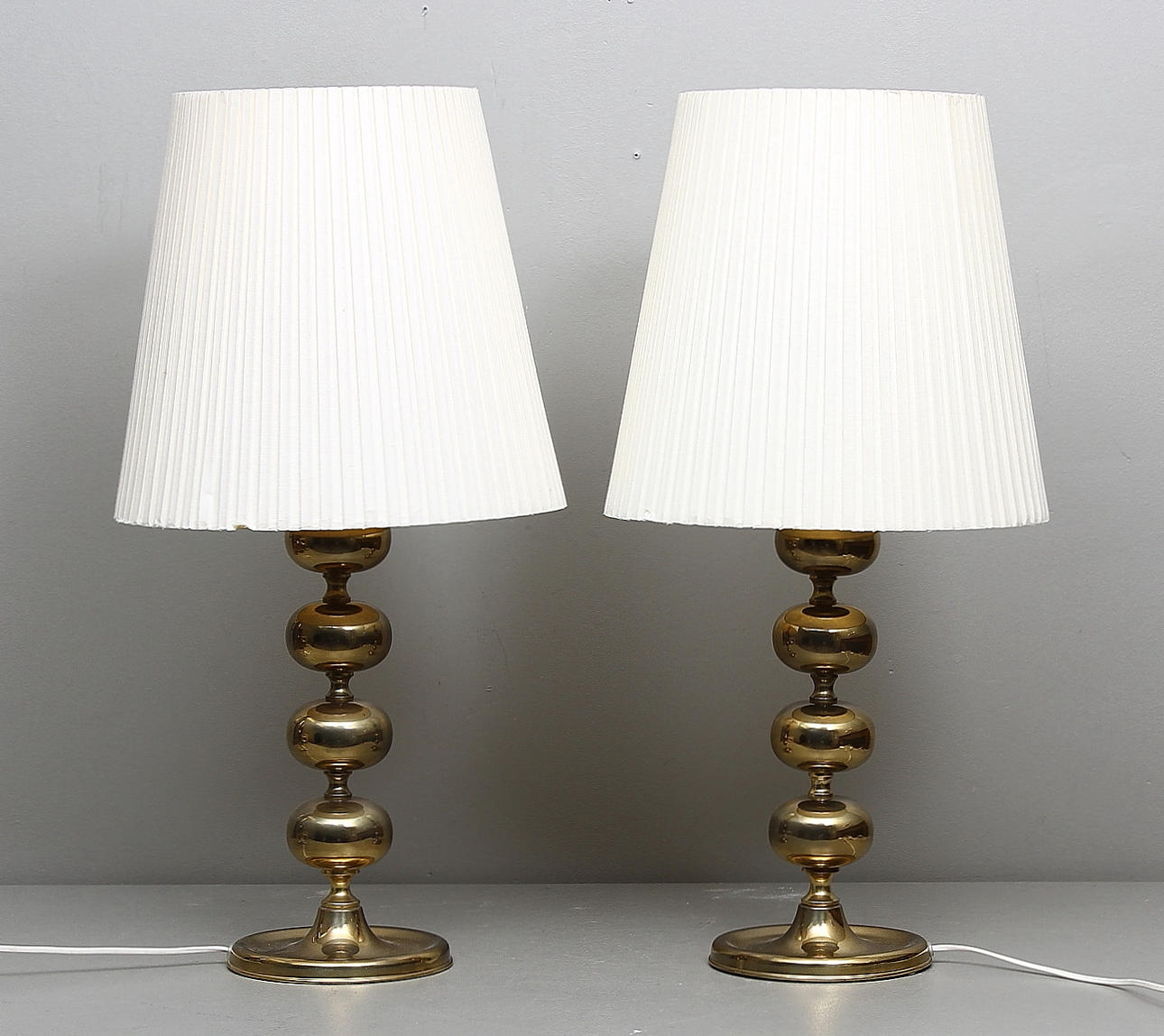 BORDSLAMPOR, ett par, mässing, GMA, 1900-talets andra hälft.