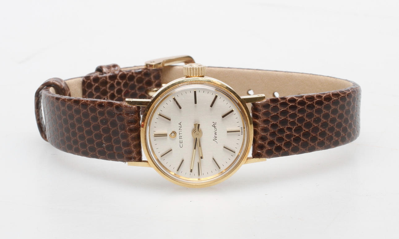 DAMARMBANDSUR, guld 18k, Certina New Art.