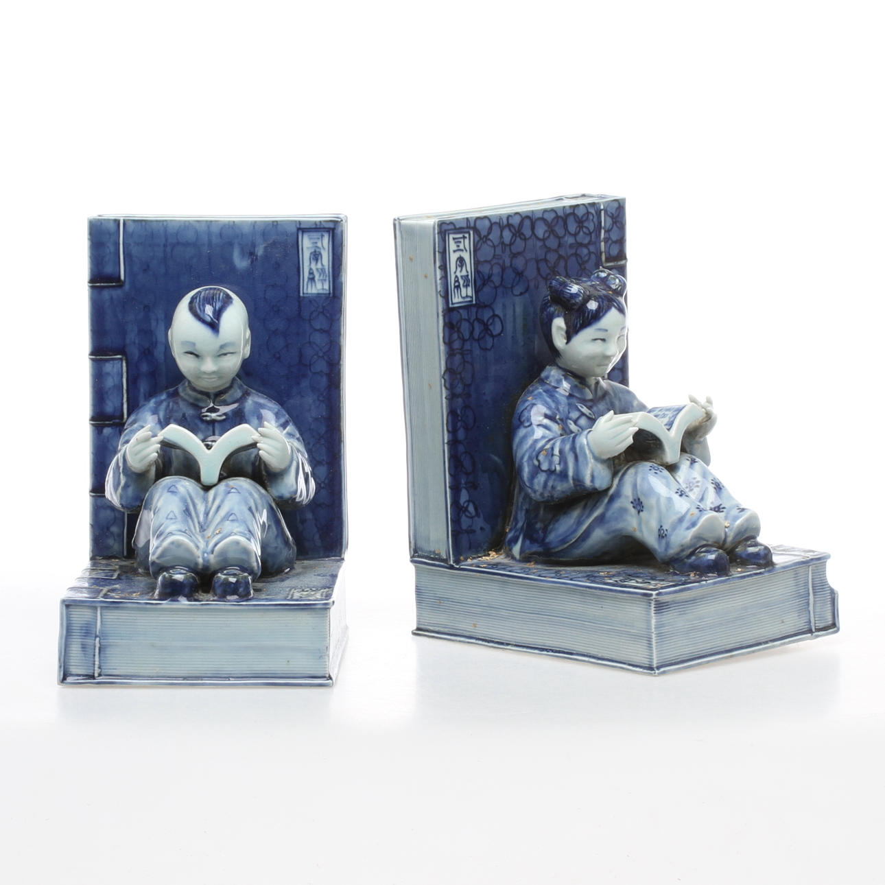 BOKSTÖD, 2 st, porslin, Kina.