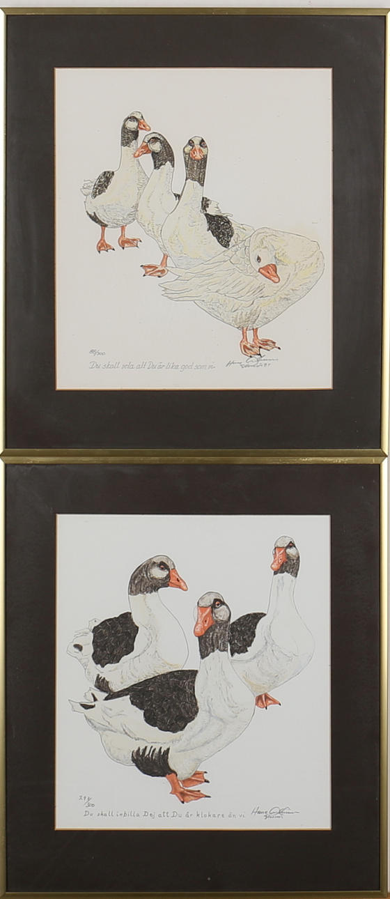 HASSE ANDERSSON. Gåsalagen. Färglitografi. 2 st. Signerade och numrerade Hasse Andersson, Skanör, 88/300 och 297/300.
