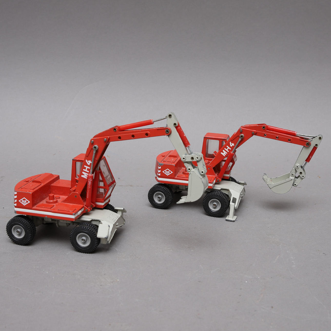 EXCAVATORS, 2 pcs, MH4, NZG model, West Germany.
