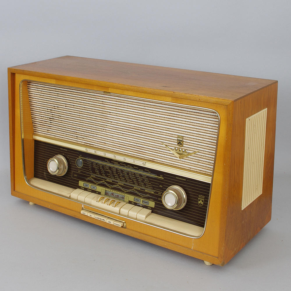 RADIOAPPARAT, Grundig 4066.