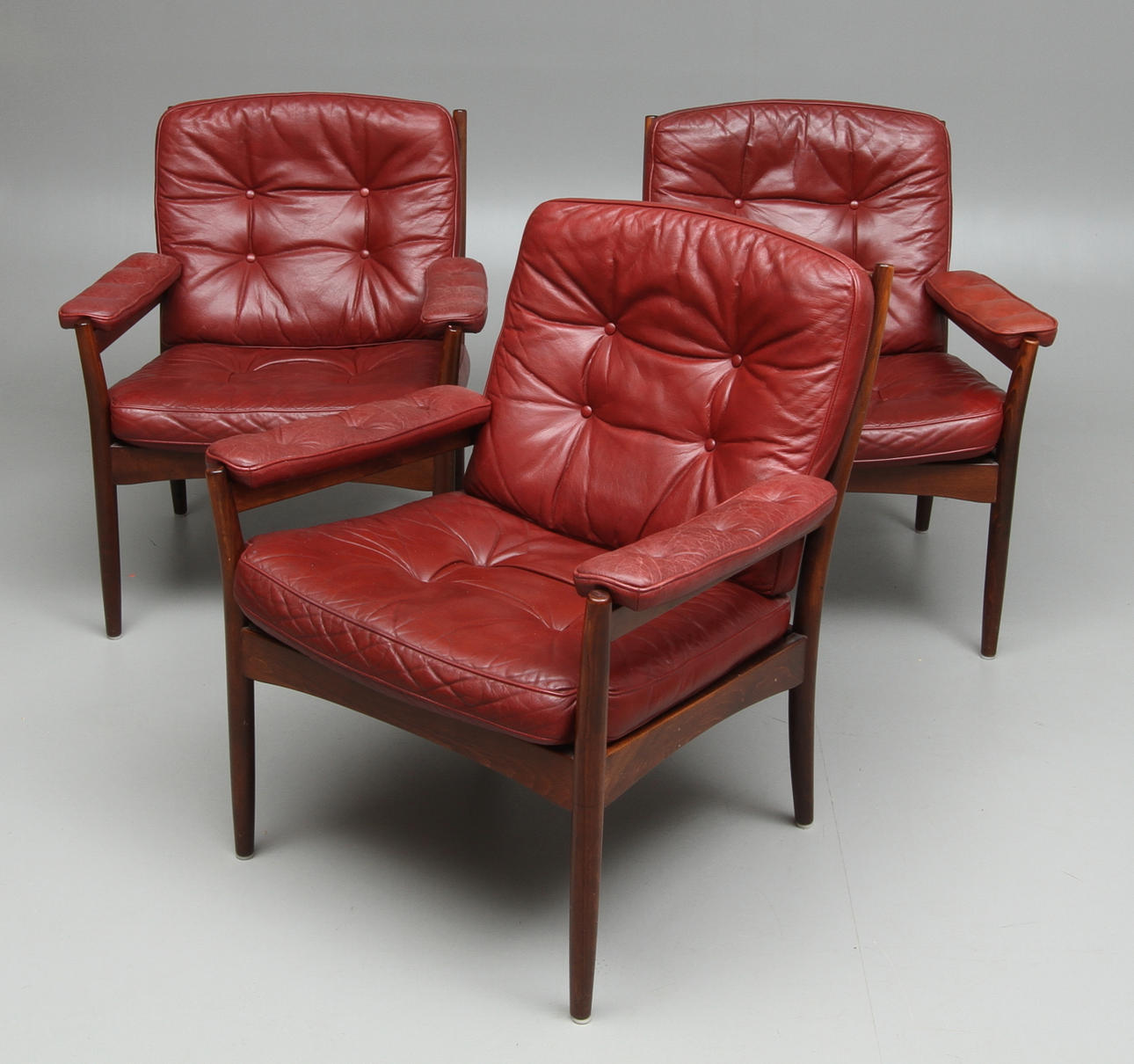 FÅTÖLJER, 3 st, 1970-tal.