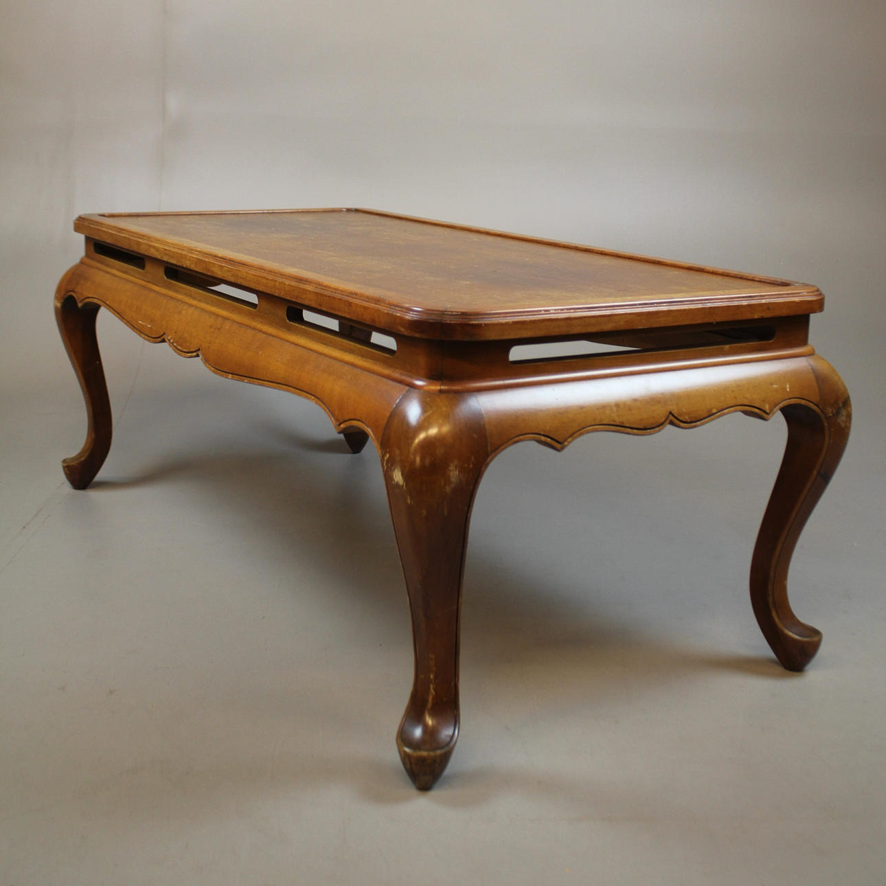 SOFFBORD , rokokostil.