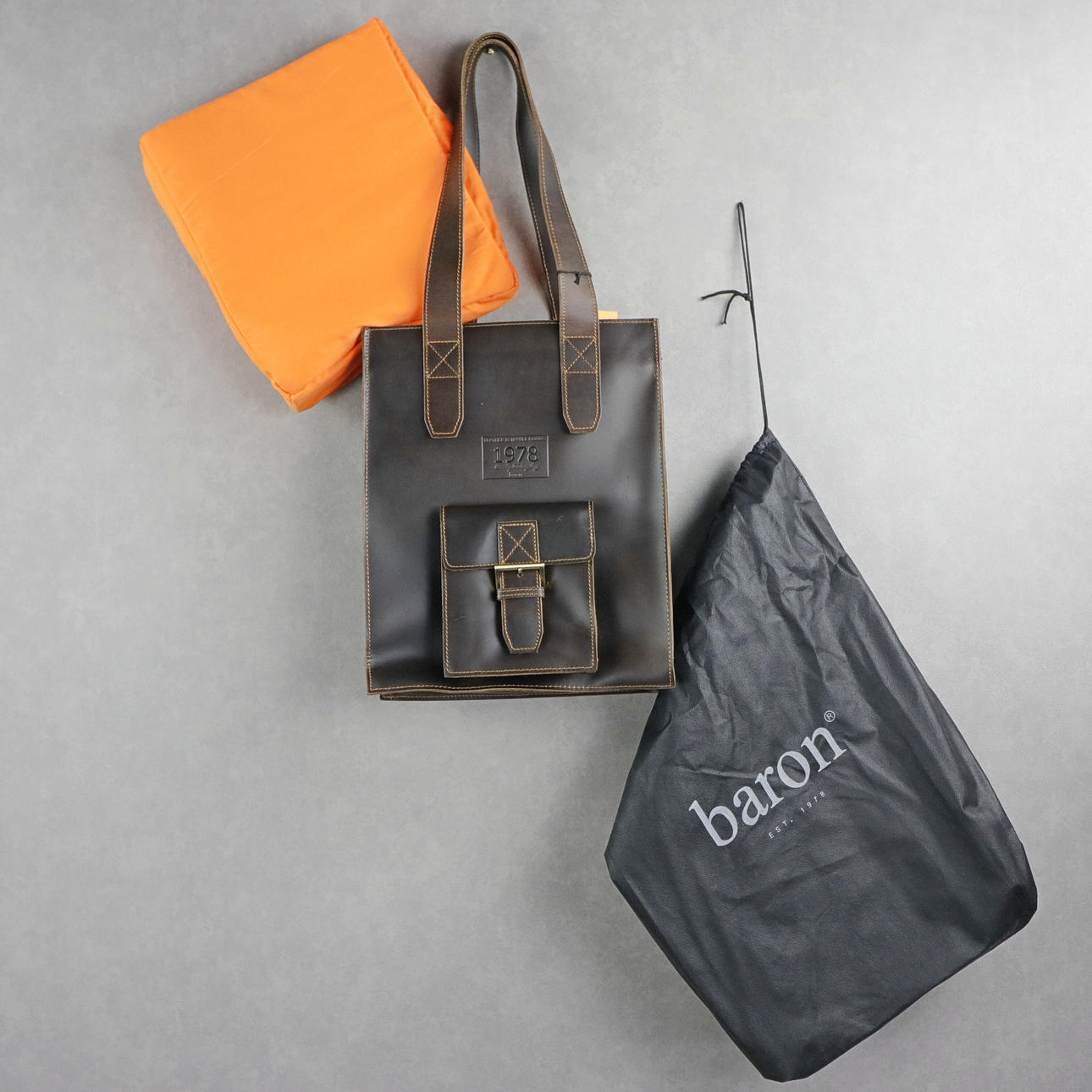 DATORVÄSKA BARON, skinn, Helsingborg.