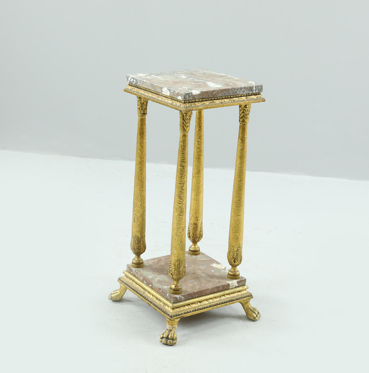 PIEDESTAL, marmor, 20. århundrede.