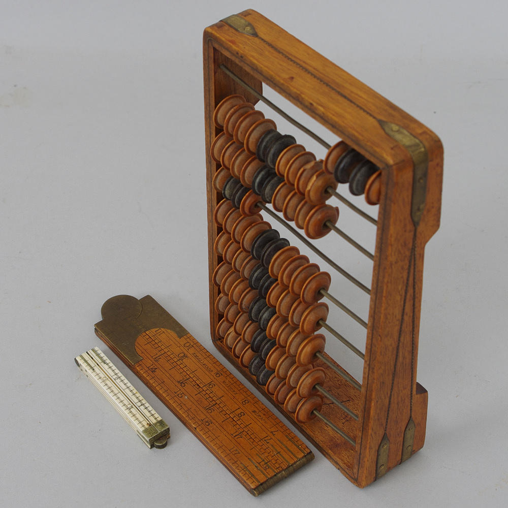 KULRAM SAMT 2 MÅTTSTOCKAR, 1800/1900-tal.