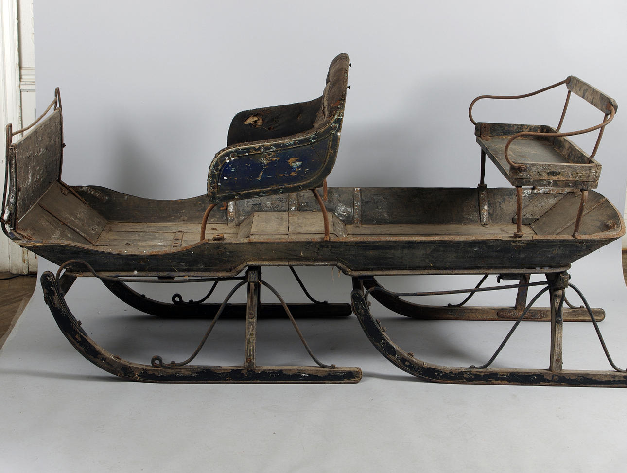 HÄSTSLÄDE, 1800-tal, längd 230 cm.