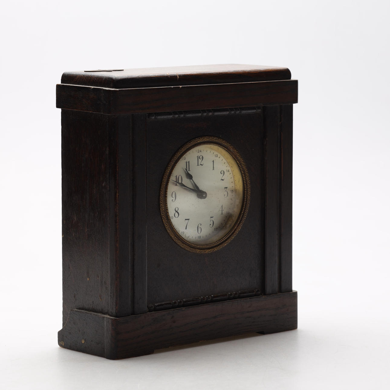 BORDSUR, sk "Sparur", 1900-talets början.