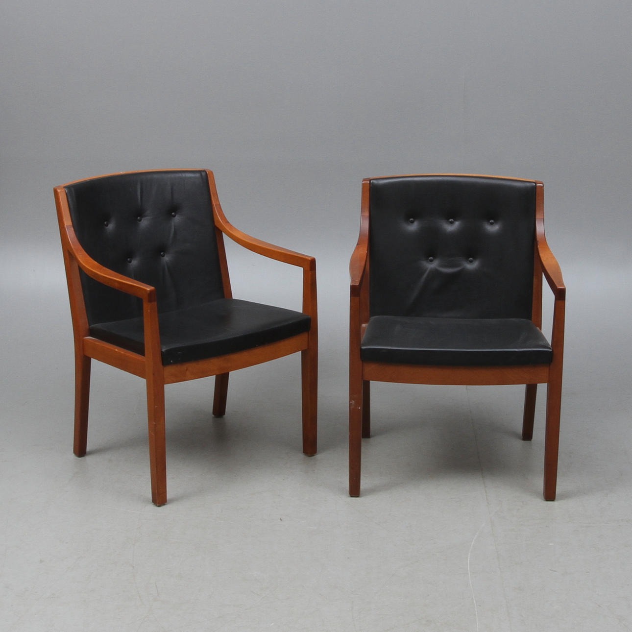 KARMSTOLAR, 2 st, ädelträ, AB Klaessons Möbelfabrik, 1900-tal.