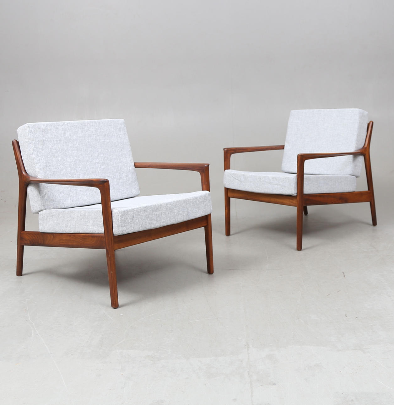 FOLKE OHLSSON. Sessel, Paar, ''USA 75''.