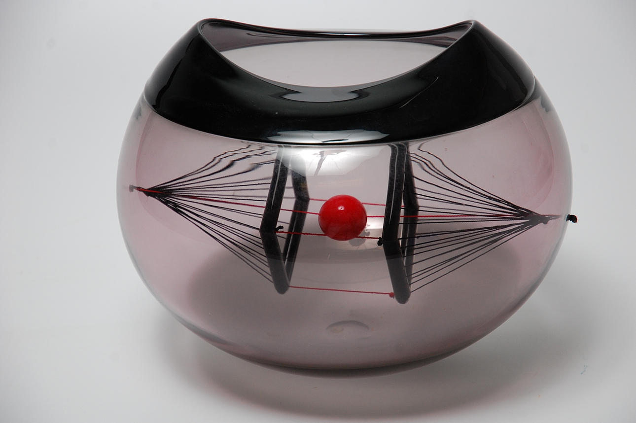 KONSTGLAS, " Thread Sculptures " Design Richard Rackham, signerad, daterad -91.