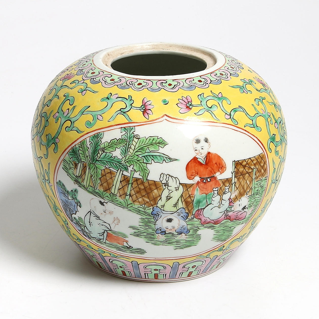 VAS, porslin, Kina, 1900-tal.