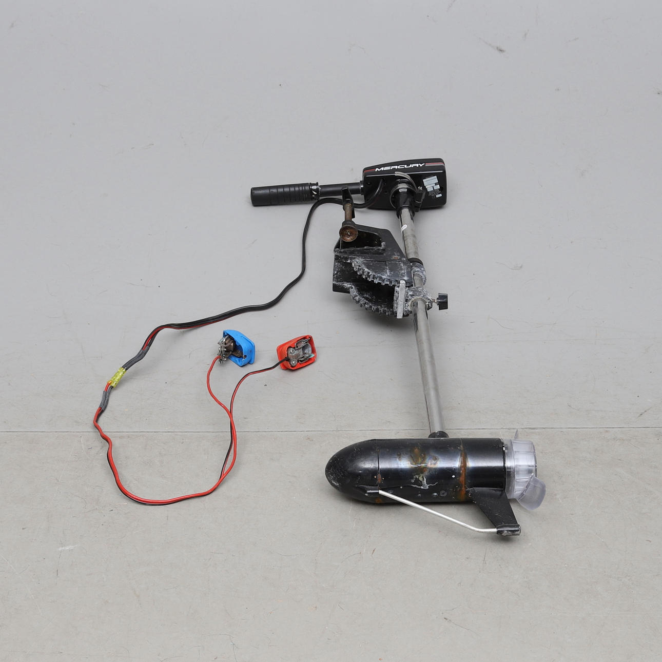 MOTOR DE BARCO, "Thruster T3500", Mercury.